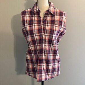 ✨NWT✨Plaid Sleeveless